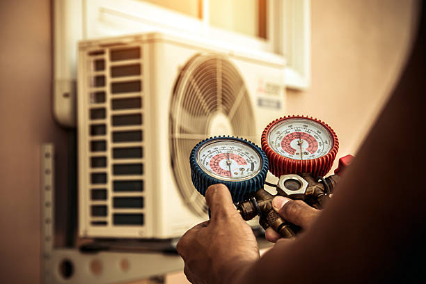 Professional Hvac Maintenance technician working in Union Bridge, MD